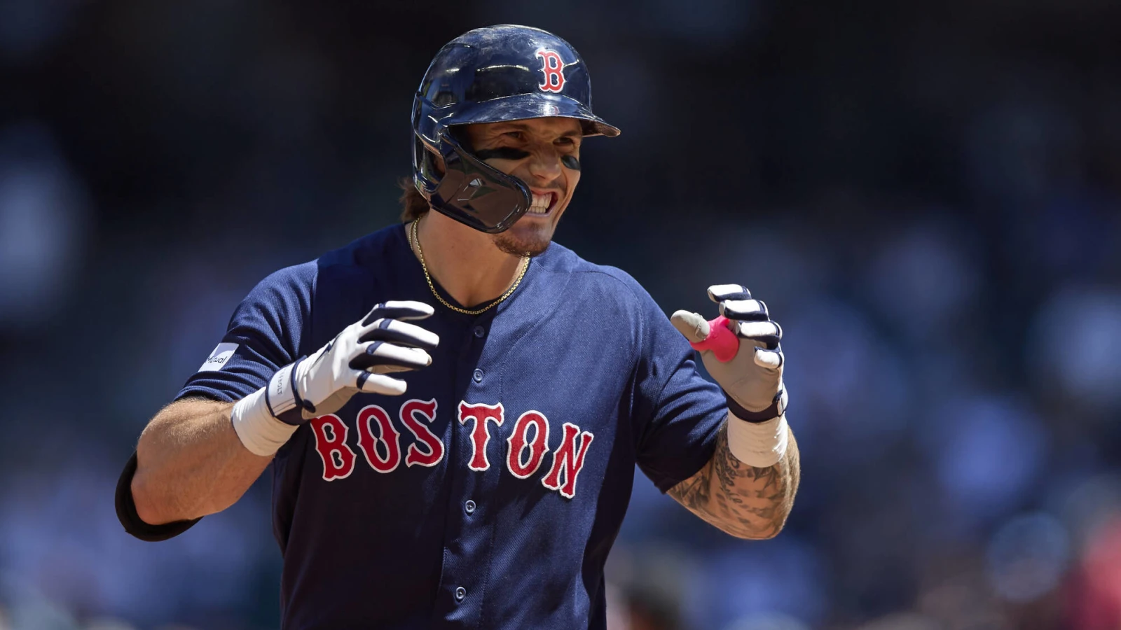 The Padres are keen on acquiring an outfielder from the Red Sox…