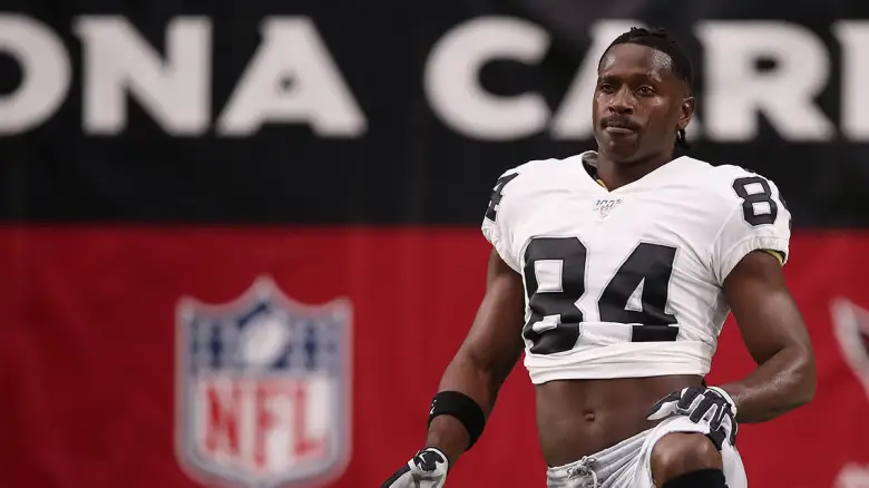 JUST IN: 35 years old WR  Mocks Raiders…