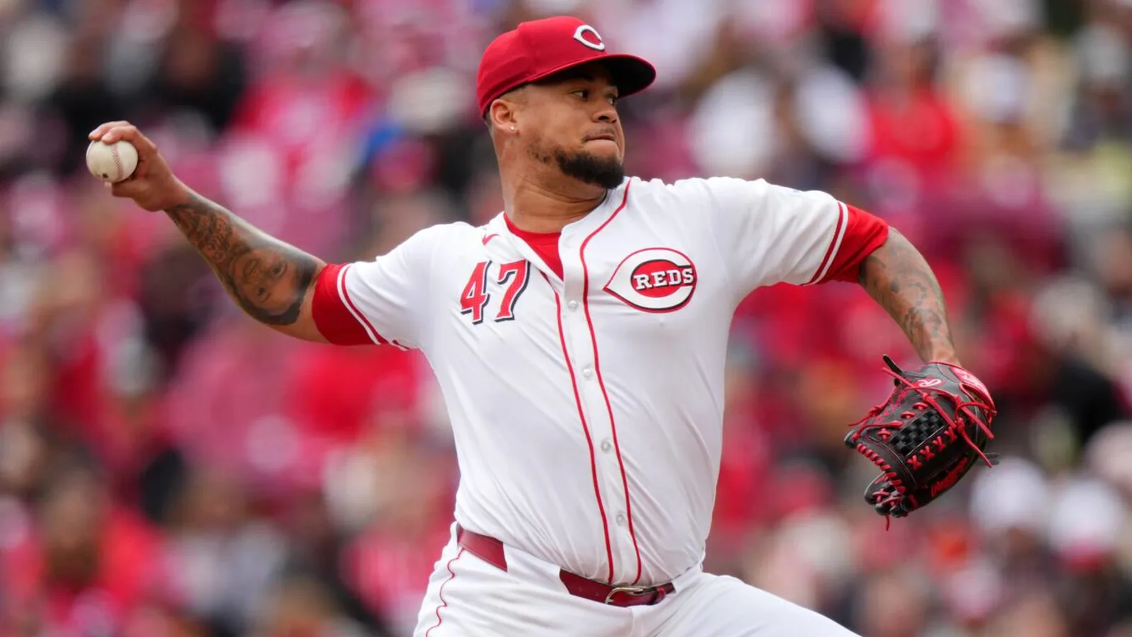 Breaking News: Reds veteran RHP sidelined due to injury…